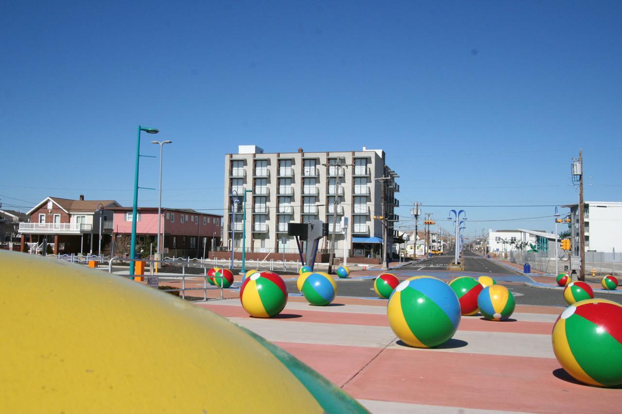 Newport Beach Resort Wildwood Buitenkant foto